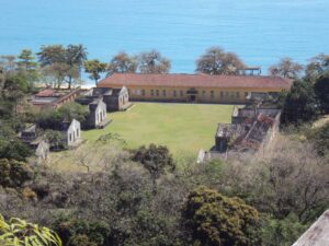 Ruínas do Presídio na Ilha Anchieta