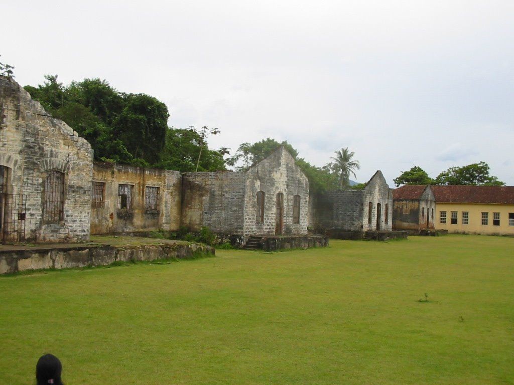 Ruínas do Presídio na Ilha Anchieta